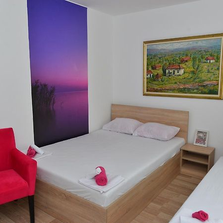 Rooms Ela Ela Prekodolce Екстериор снимка