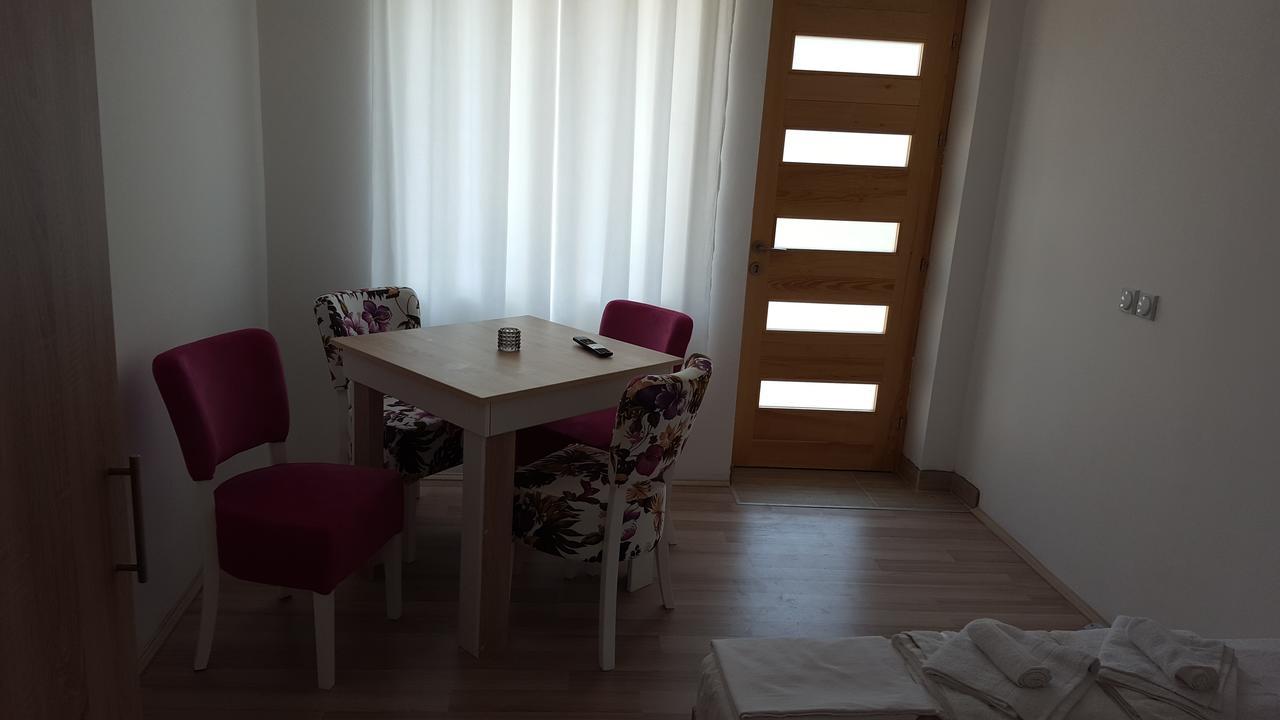 Rooms Ela Ela Prekodolce Екстериор снимка