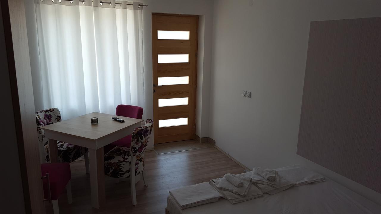 Rooms Ela Ela Prekodolce Екстериор снимка